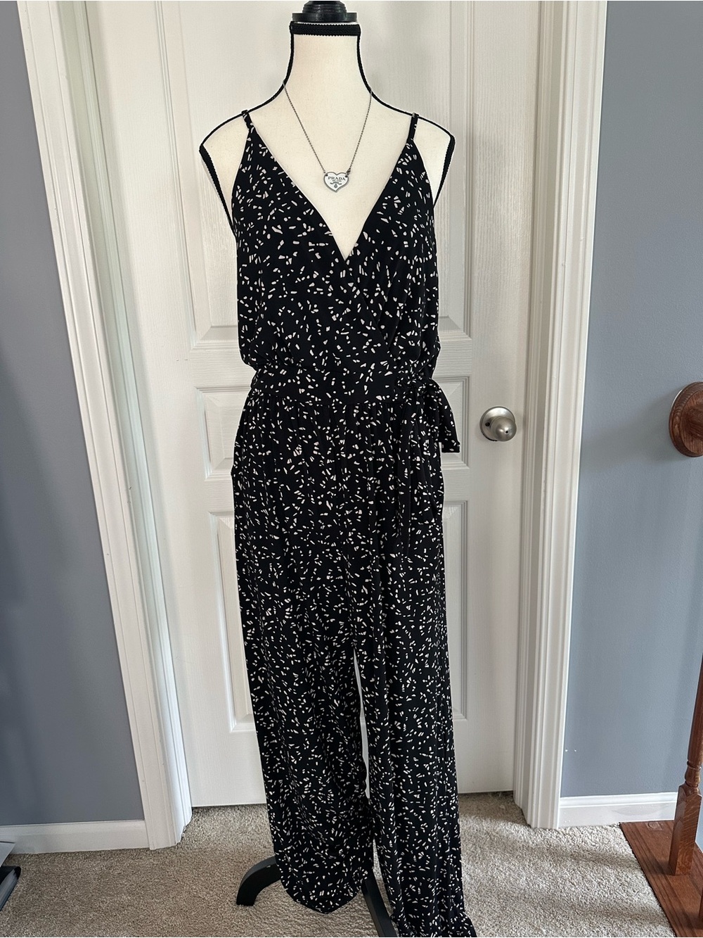 Kayleigh Women’s Romper - New NWT Size Large